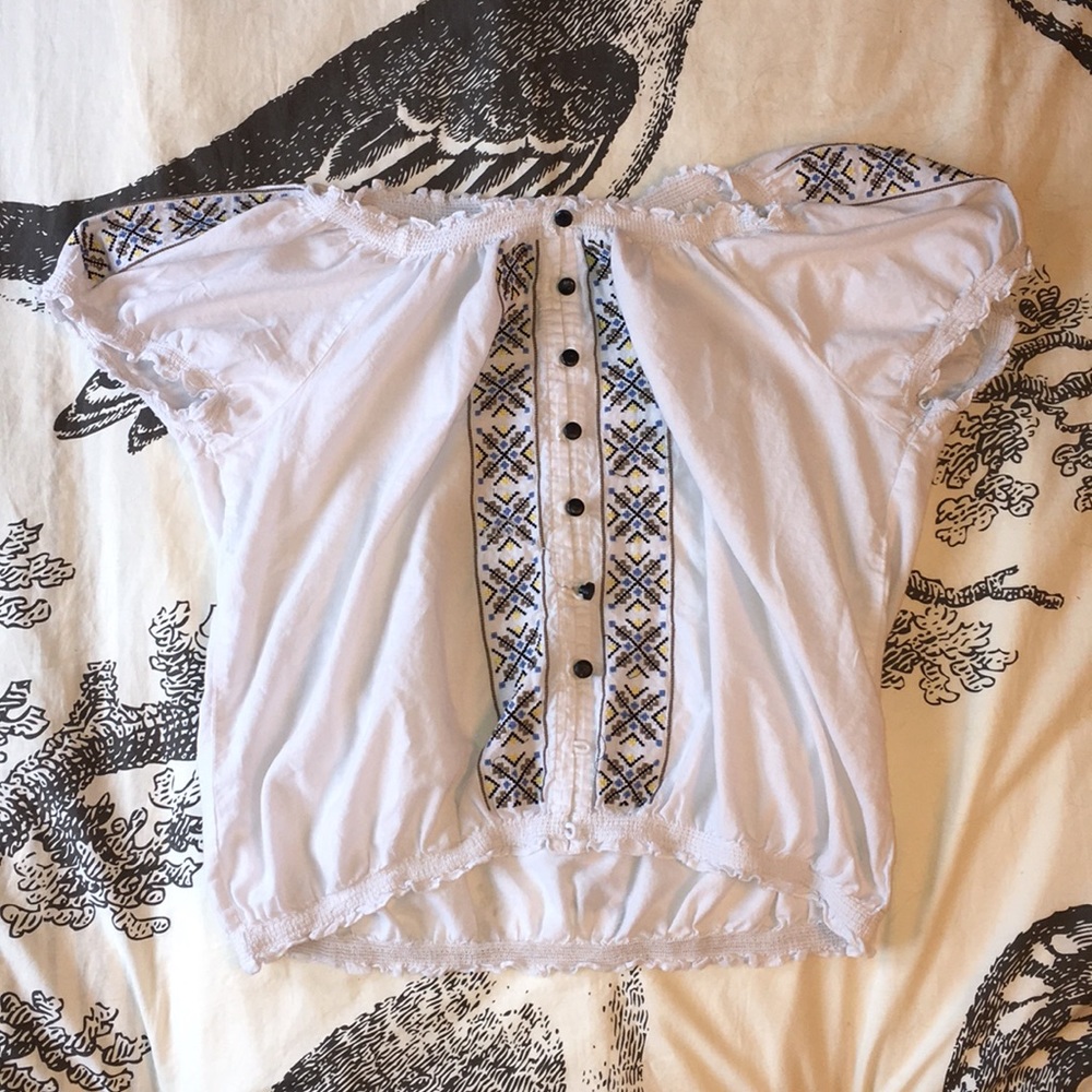 Pattern over the shoulder blouse